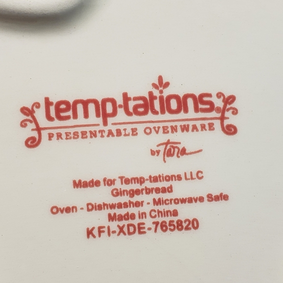 Beautiful New Temptations Gingerbread Receipe Plate and mini Cookie cutter - Picture 6 of 9